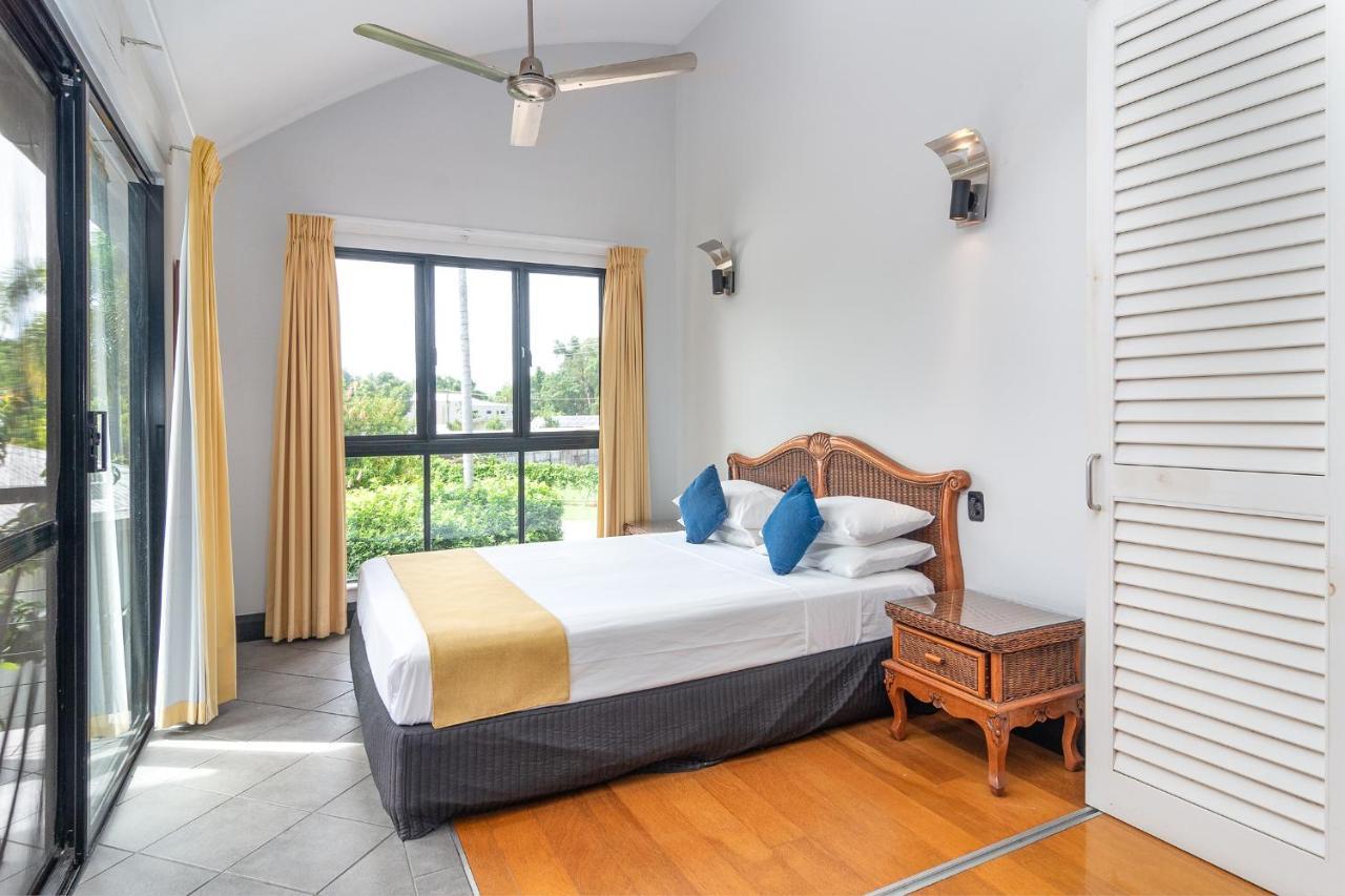 Dreamcatcher Beach-Side Apartments Port Douglas Bagian luar foto