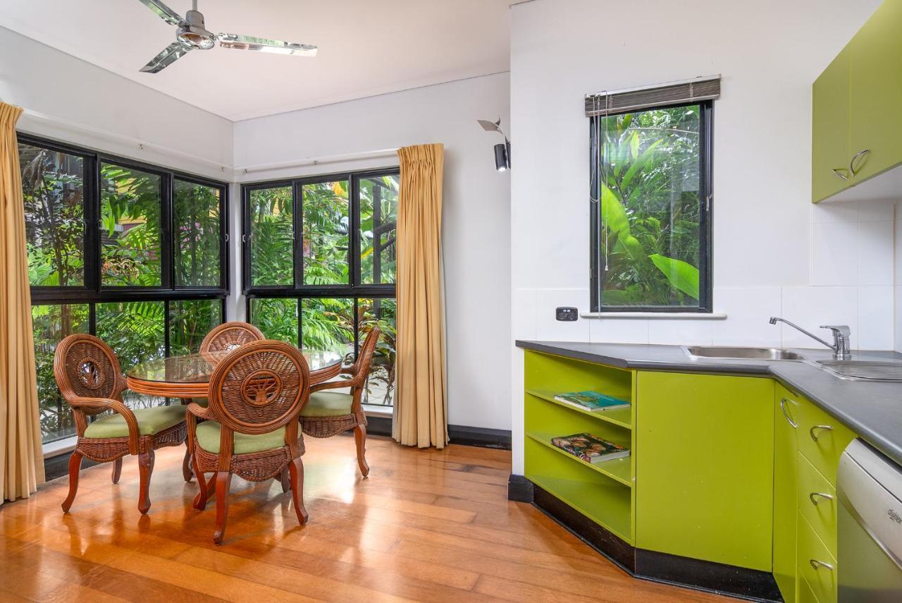 Dreamcatcher Beach-Side Apartments Port Douglas Bagian luar foto