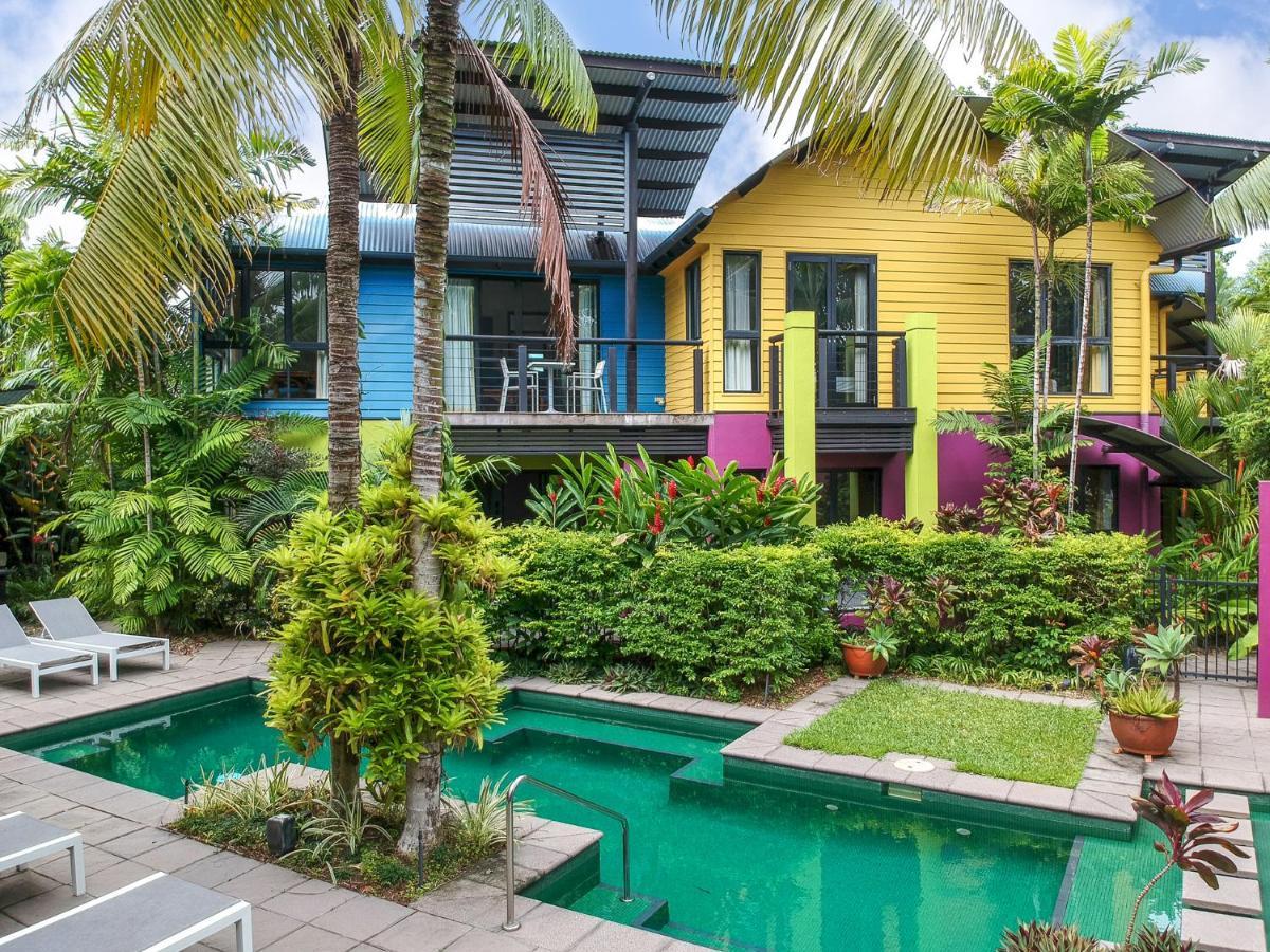 Dreamcatcher Beach-Side Apartments Port Douglas Bagian luar foto