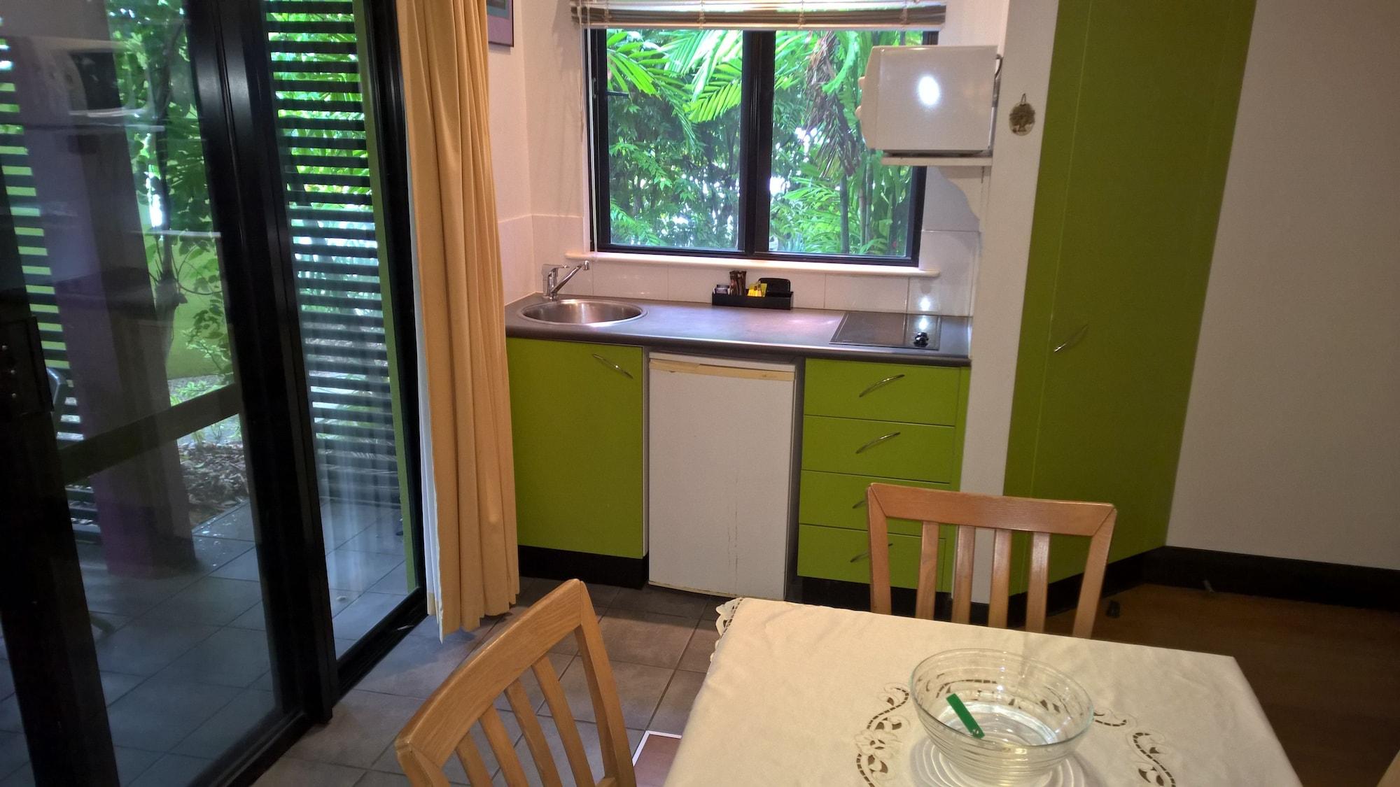 Dreamcatcher Beach-Side Apartments Port Douglas Bagian luar foto
