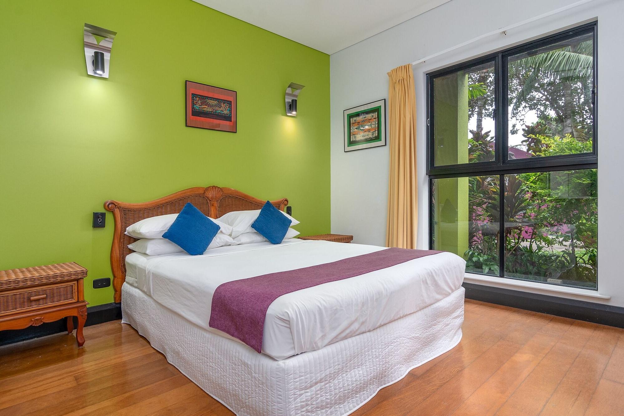 Dreamcatcher Beach-Side Apartments Port Douglas Bagian luar foto