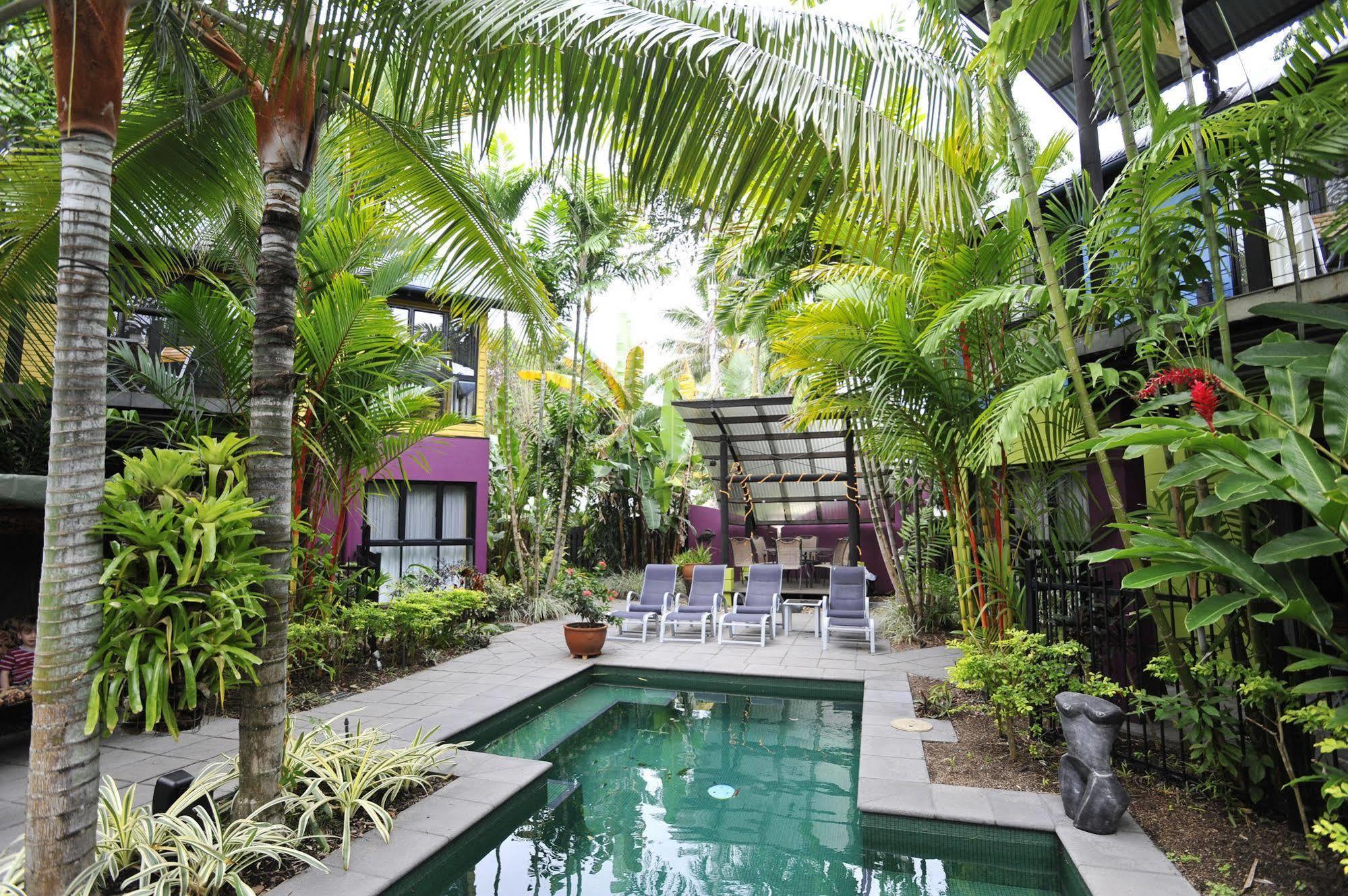 Dreamcatcher Beach-Side Apartments Port Douglas Bagian luar foto