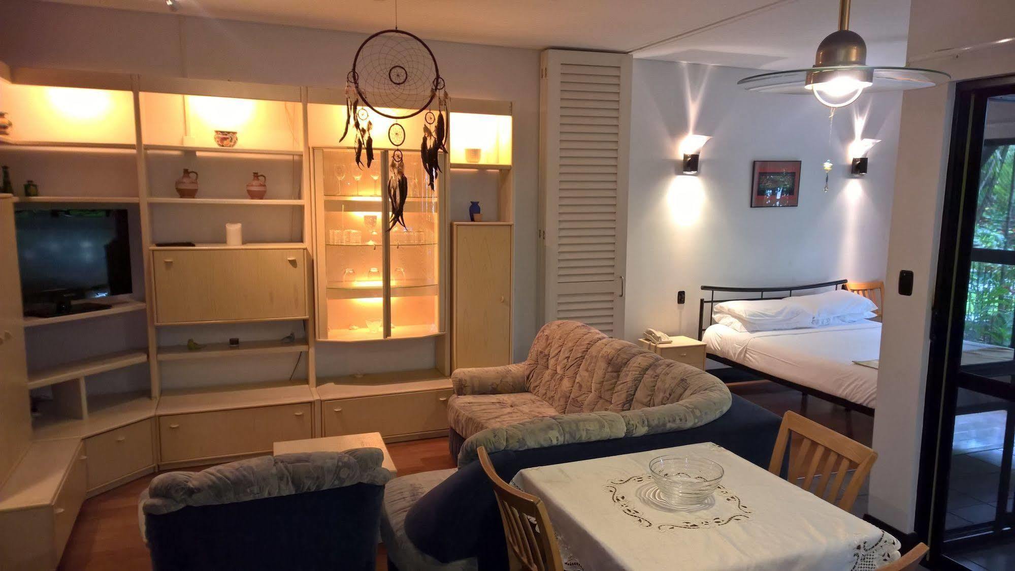 Dreamcatcher Beach-Side Apartments Port Douglas Bagian luar foto